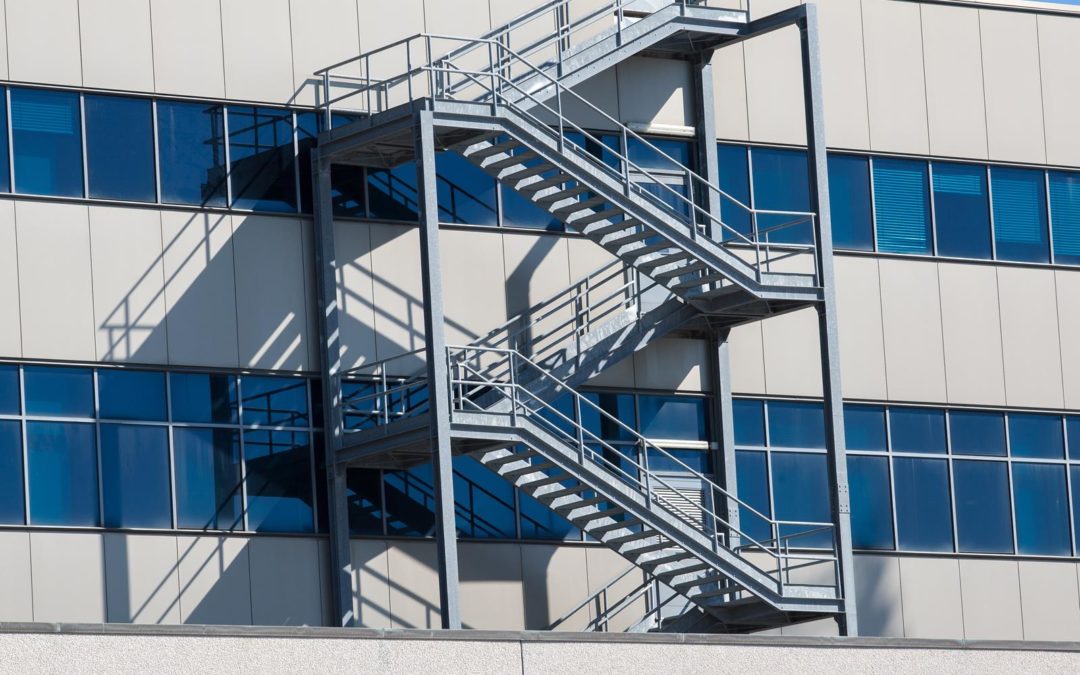 Quali sono i fattori da considerare nella progettazione industriale antincendio
